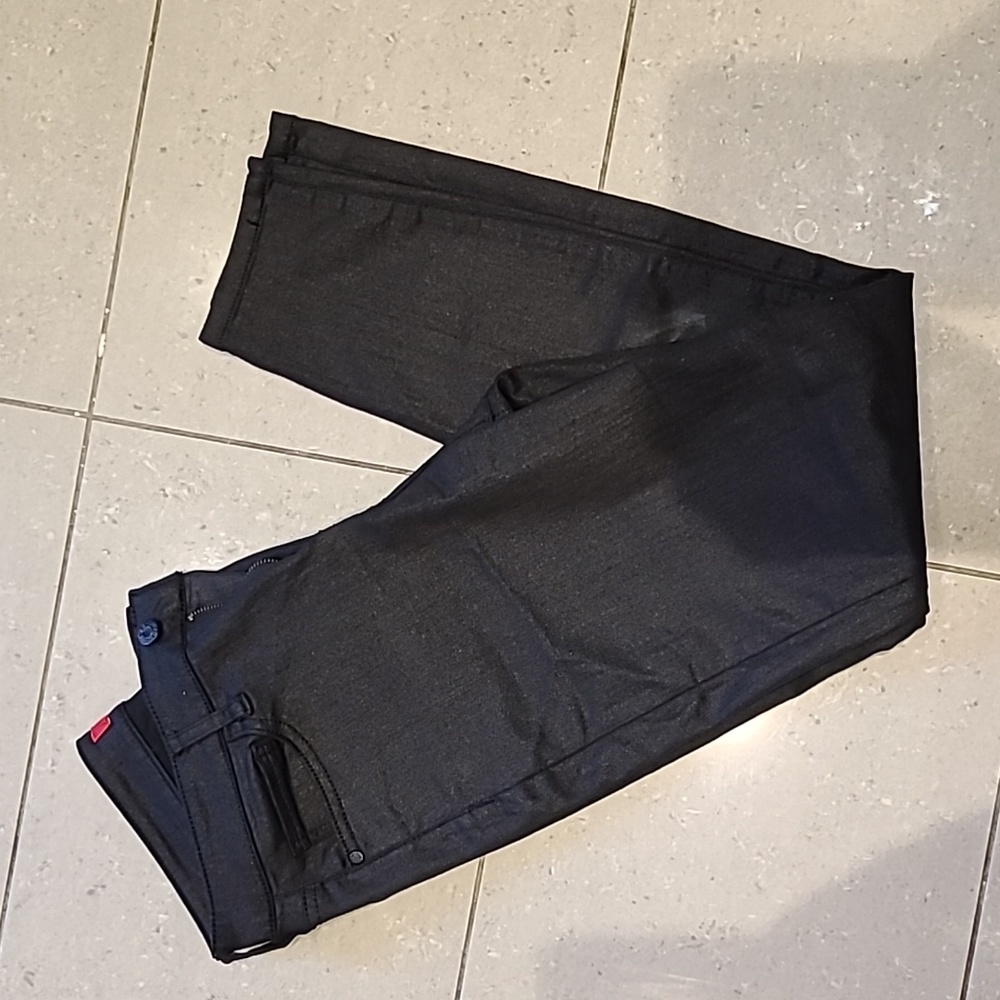 Guess Jeans | Nwt Guess Curve X Black Skinny With Crystals | Color: Black